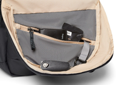 Рюкзак Bellroy Via Backpack 20L