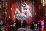 Коктейльная девушка / Cocktail Girl