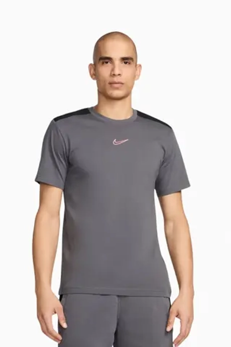 Футболка Nike Sportswear