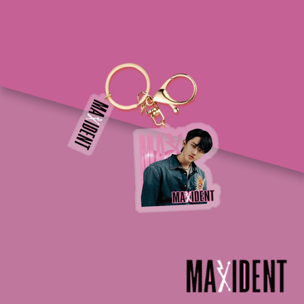 Брелок STRAY KIDS - MAXIDENT (Чанбин) Брелок STRAY KIDS - MAXIDENT (Чанбин)