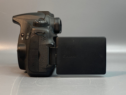 Canon EOS 60D kit 18–135mm f/3.5–5.6 IS 32.000 кадров