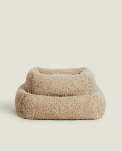 ZARA HOME ЛЕЖАНКА ДЛЯ ДОМАШНИХ ЖИВОТНЫХ ИЗ ИСКУССТВЕННОЙ ШЕРСТИ
