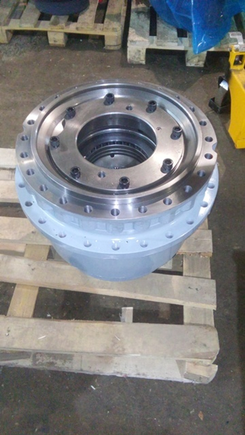 Редуктор хода Hyundai R500-7