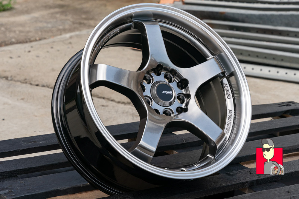 Комплект дисков Advan GT 16x7 et38 5x100/5x114.3