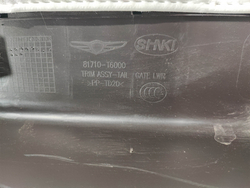 Обшивка крышки багажника Genesis GV80 20-нв Б/У Оригинал 81710T6000