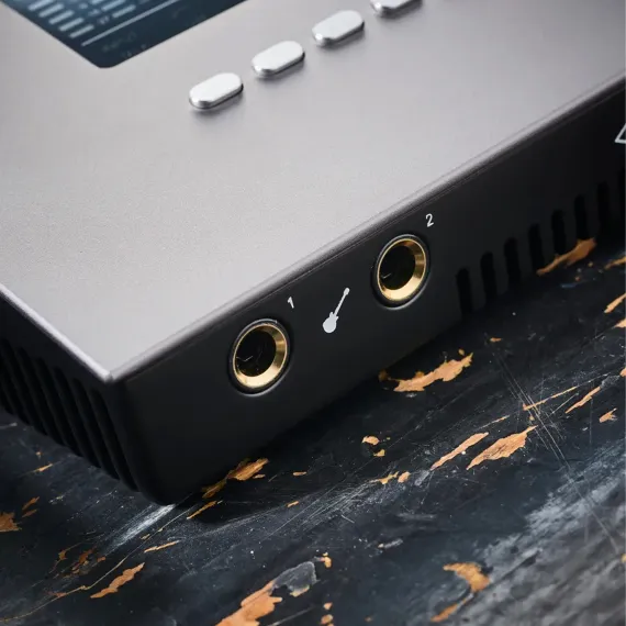 Universal Audio Apollo x4 Gen 2 Essentials+ Edition Silver