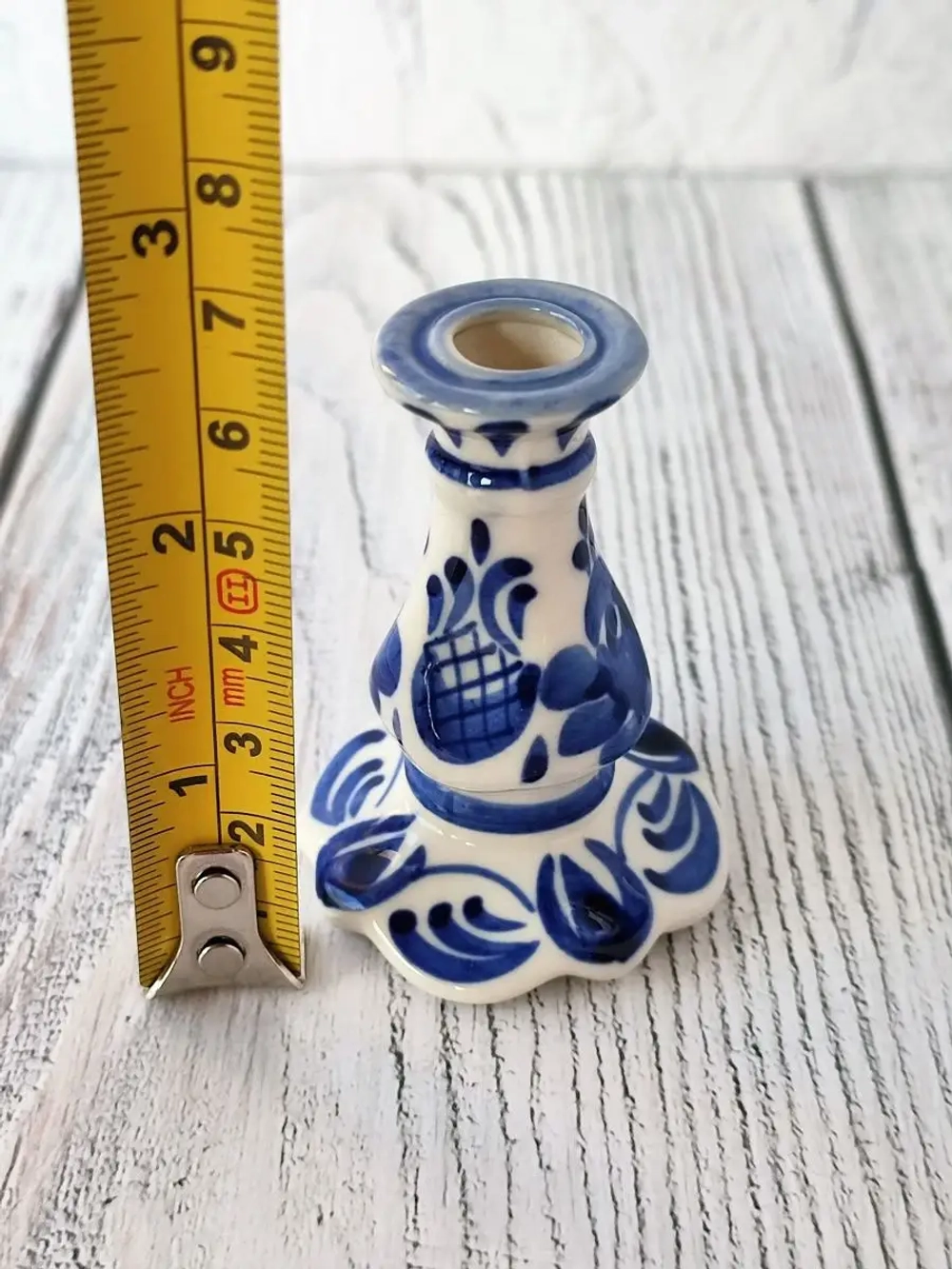 Подсвечники фарфоровые для тонкой свечи Гжель