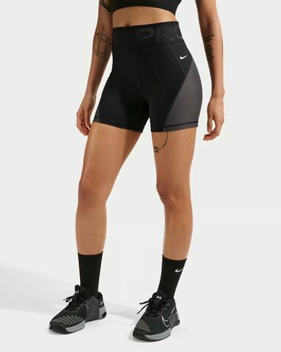 Nike Pro Sculpt Женские велосипедные шорты Dri-FIT с высокой талией (13 см) - NIKE