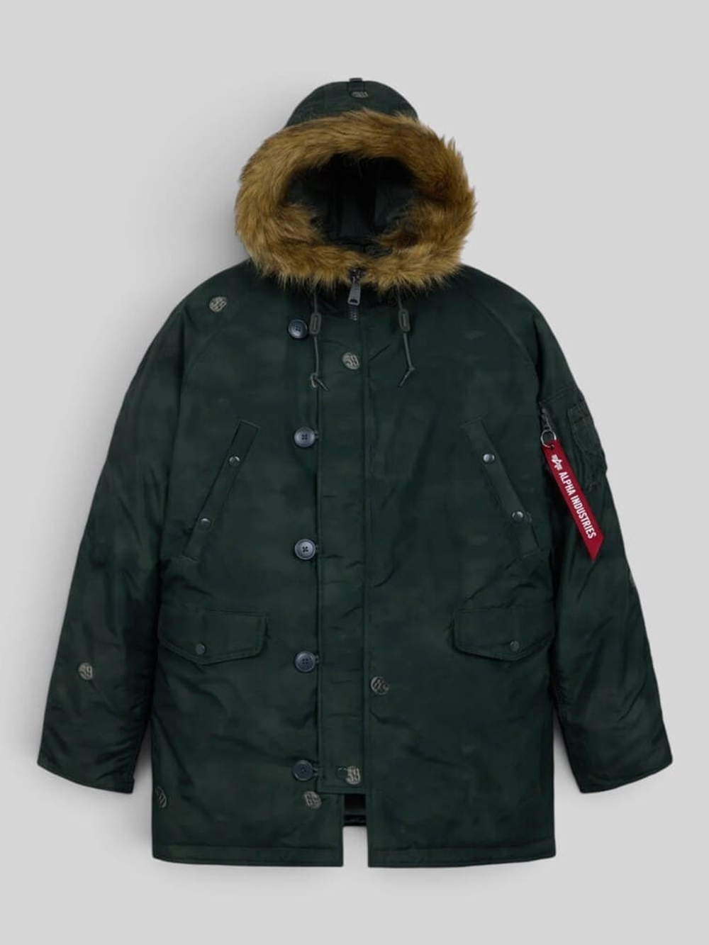 Куртка аляска Alpha Industries N-3B Oxford Vintage Print Parka тёмно-зелёная (deep forest) — вид спереди, капюшон с мехом