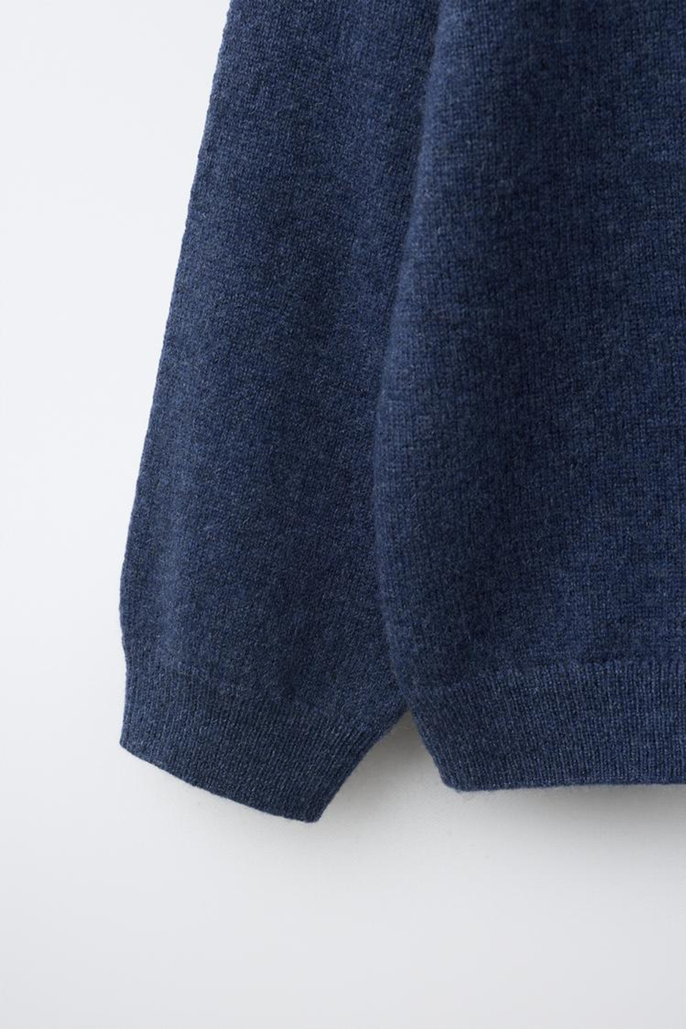 ZARA СВИТЕР ИЗ 100% КАШЕМИРА, ВЫЦВЕТШИЙ СИНИЙ