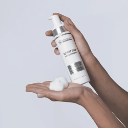 ПЕНКА ДЛЯ УМЫВАНИЯ Clear:Up Foam 200мл