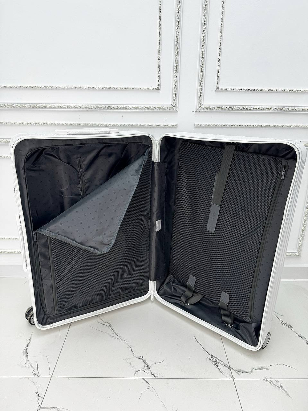 Чемодан Rimowa S