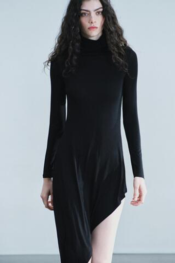 ZARA УДЛИНЁННЫЙ ТОП АСИММЕТРИЧНОГО КРОЯ, ЧЕРНЫЙ