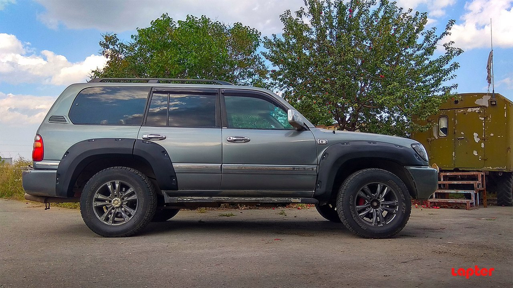 Расширители колёсных арок Toyota Land Cruiser 100 (50 мм)