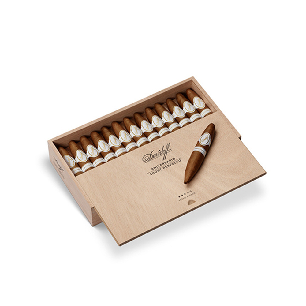 Davidoff Aniversario Short Perfecto