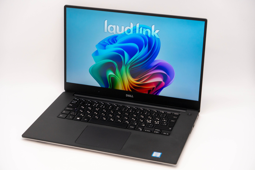 Ноутбук Dell Precision 5520 ( i7-6820HQ / Quadro M1200 )
