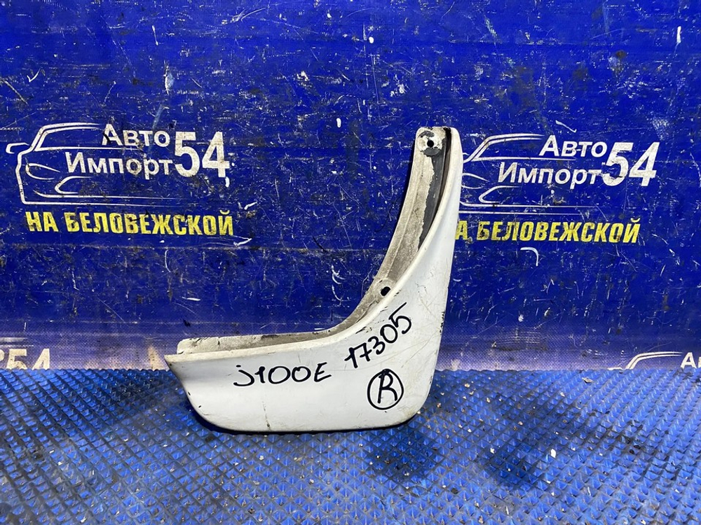 Брызговик задний правый TOYOTA CAMI 1999-2000