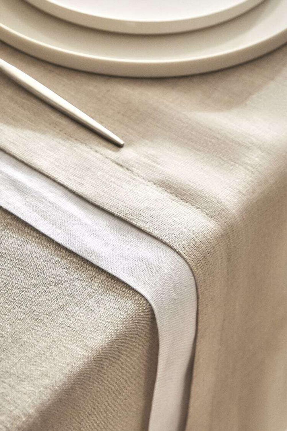 ZARA HOME ДВУХСЛОЙНАЯ НАСТОЛЬНАЯ ДОРОЖКА, ЭКРЮ