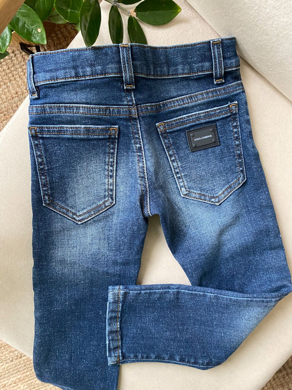 Новые джинсы  Dolce&Gabbana, 98