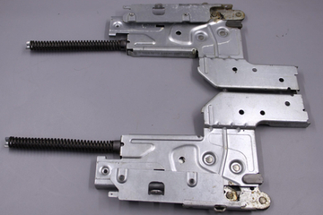 Петли двери C00256541 посудомоечной машины Ariston