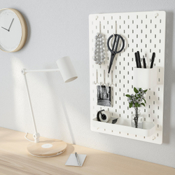 IKEA SKÅDIS  (ИКЕА СКОДИС)  -  Перфорированная панель комбинация - белая 36x56 см