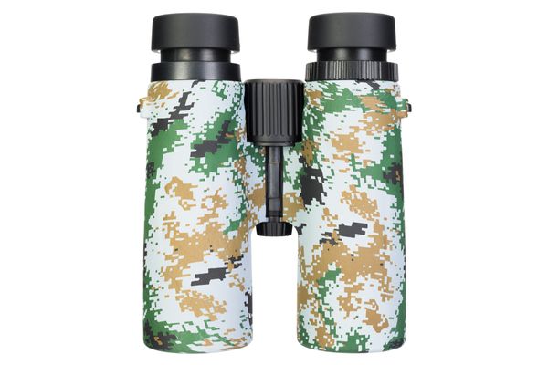 Бинокль камуфляжный Levenhuk Camo 10x42 с сеткой