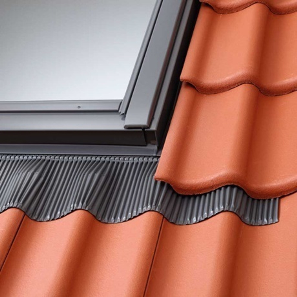 Оклад для профилированной кровли VELUX EDW 2000, 78х118