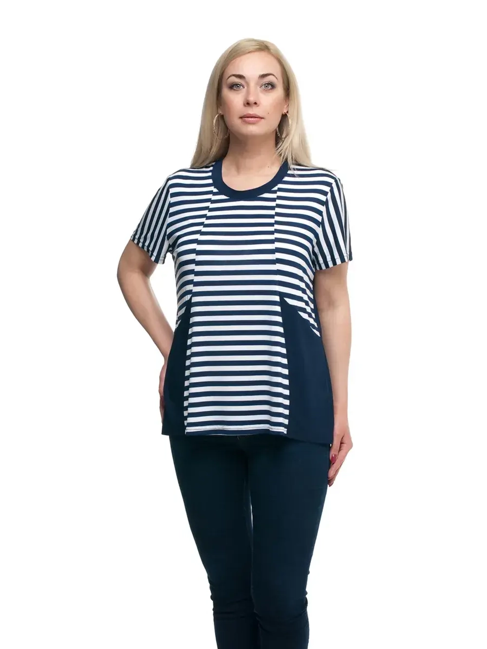 Футболка в морском стиле