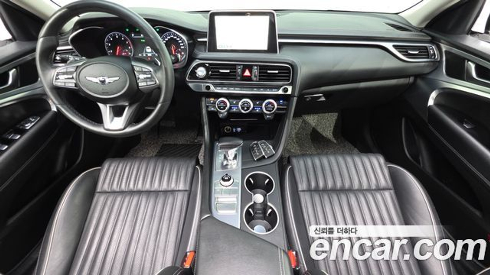 Genesis G70 2.0T — 2020