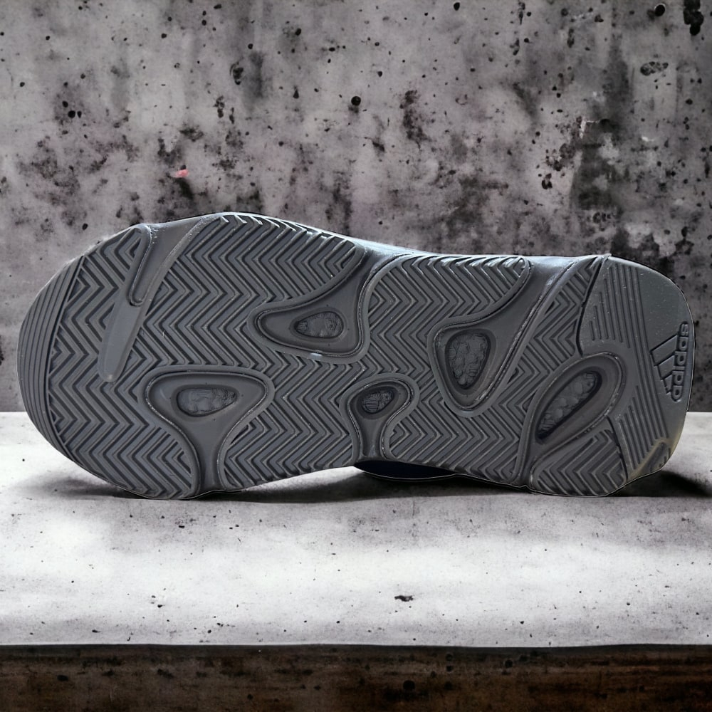 Adidas Yeezy Boost 700 V2 • Black Gray