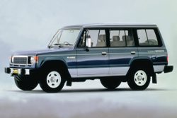 Порог Mitsubishi Pajero 1, Hyundai Galloper 1991-2003 Полный профиль (1мм)