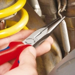 Длинногубцы хромированные 200 мм Knipex 26 15 200 SB