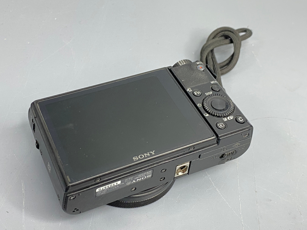 Sony RX100 IV Не работает вспышка и видоискатель