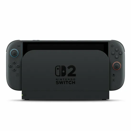 Портативная игровая консоль Nintendo Switch 2 и игра Mario Kart World