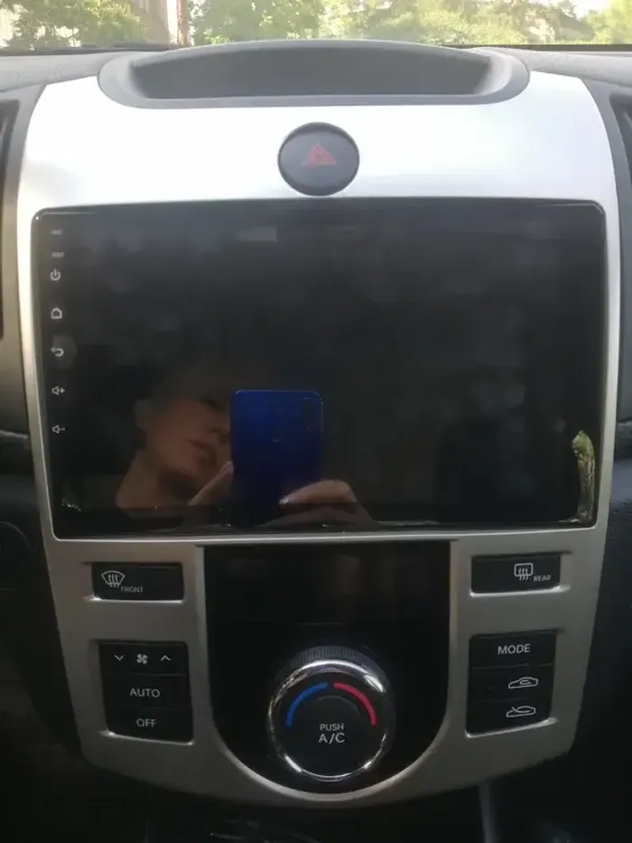 Магнитола для KIA Cerato 2 2008-2013 (климат) - Kuberg QLed, Android 13, Быстрейшая, CarPlay, SIM-слот