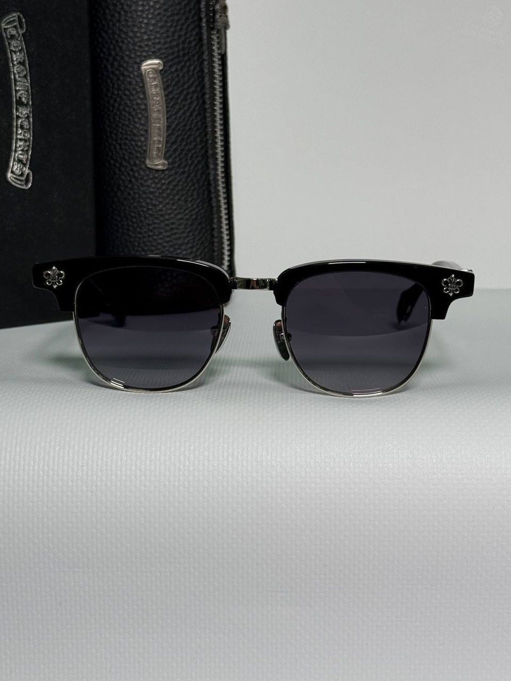 Солнечные очки Chrome Hearts