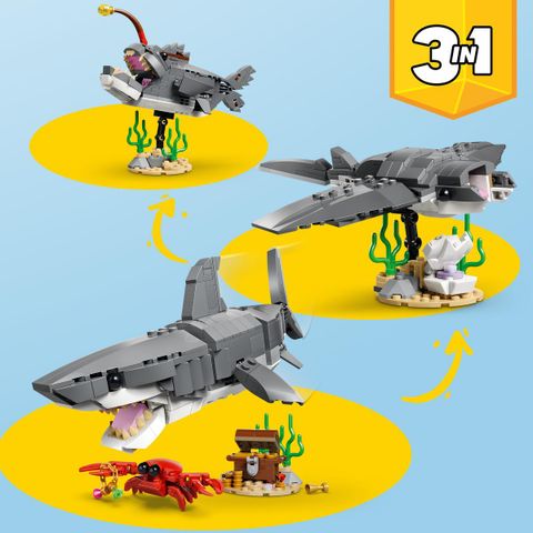 Конструктор LEGO Creator 3in1 31381 Fierce Shark with a Treasure Chest