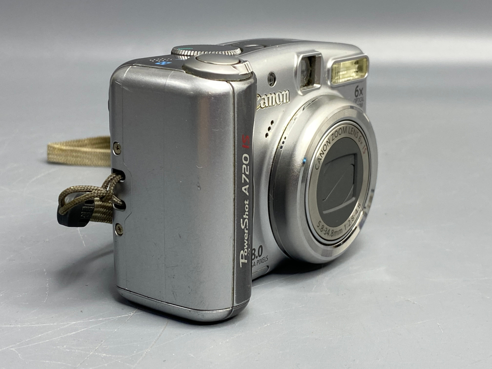 Canon PowerShot A720 IS