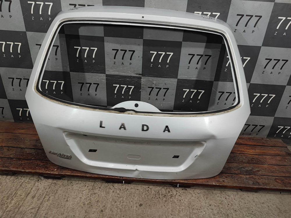 Крышка багажника LADA Granta 18-нв Б/У Оригинал 8450104285