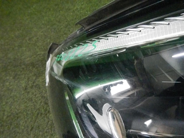 Фара правая Mercedes E W213 (2020-2023) LED