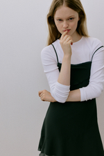 Шифоновое платье со шнуровкой на спине - H&M