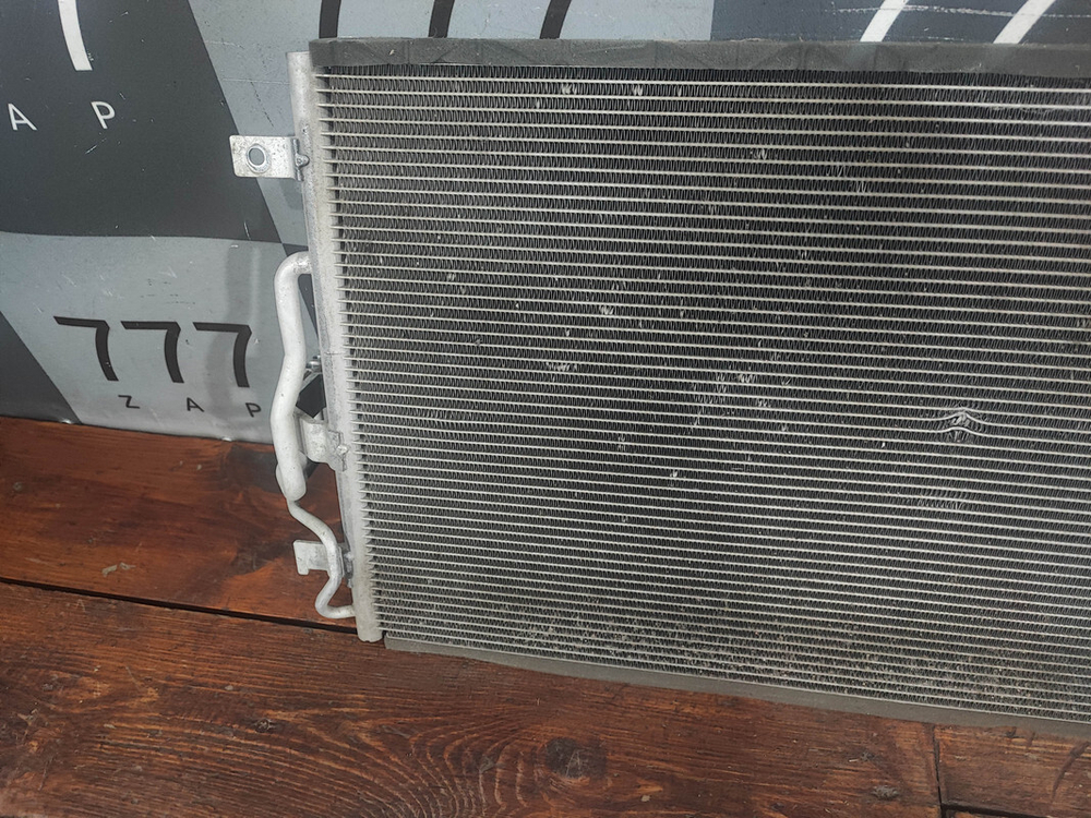 Радиатор кондиционера Geely Coolray 20-нв Б/У Оригинал 8010054000