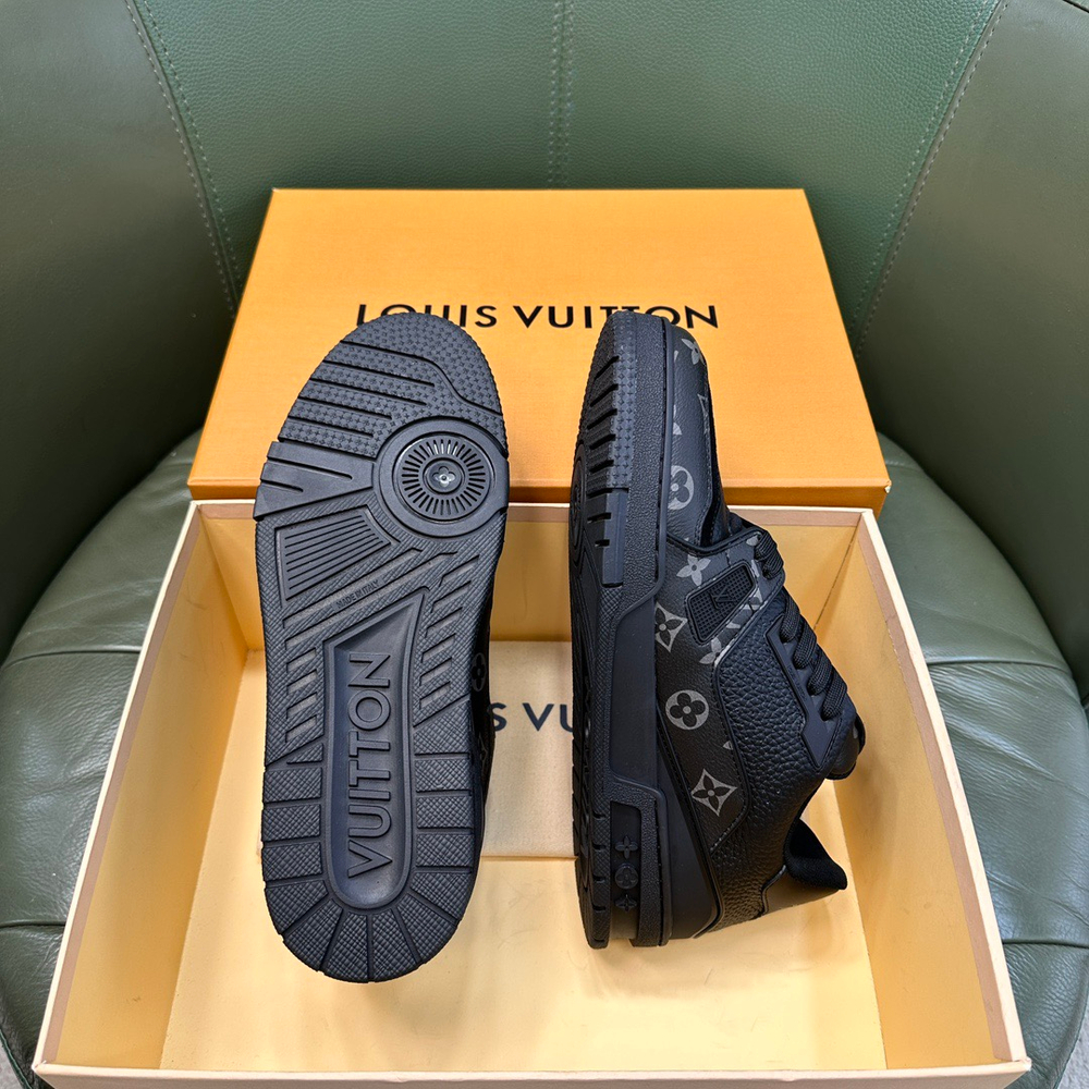 Кроссовки LV Trainer