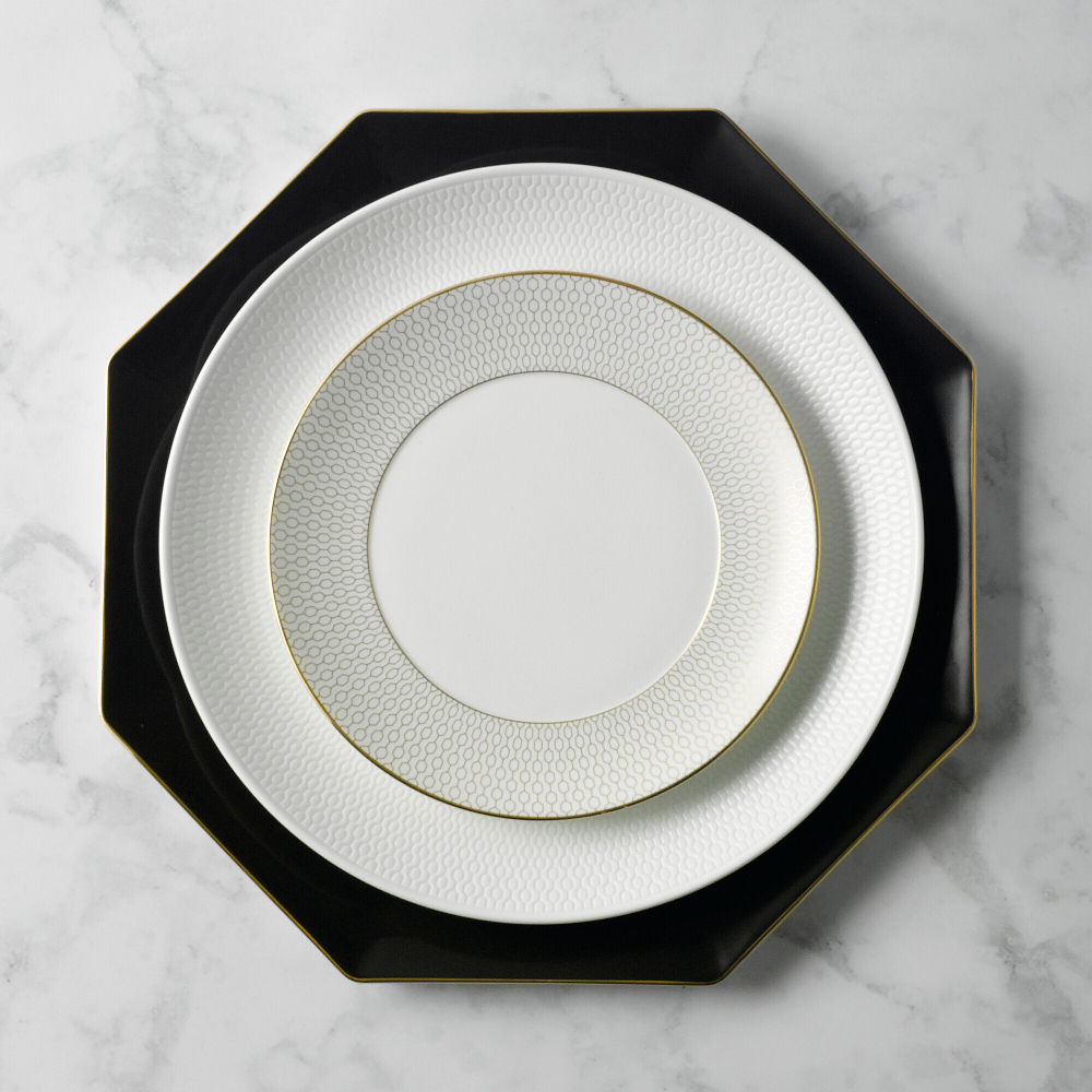 Тарелка подстановочная 33см Wedgwood Аррис
