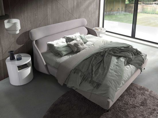 Кровать 7161/GC1725 Angel Cerda из светло-серой ткани 180 x 200 см