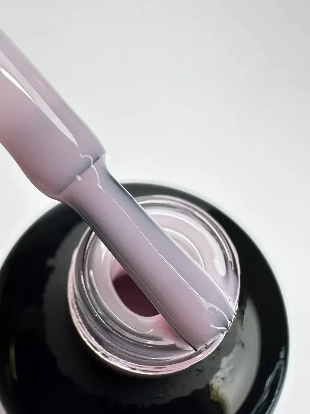 Гель лак для ногтей Luxio Delicate 15мл