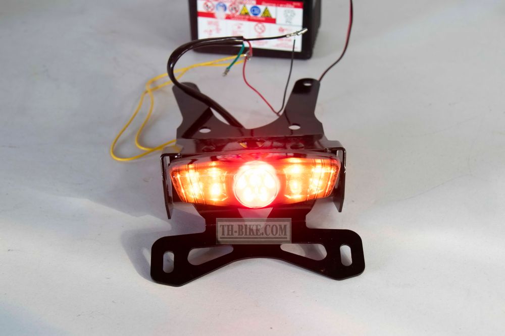 Tail light LED with integrated turn lights for Honda CRF250L-M-Rally 2012-2020. Short tail