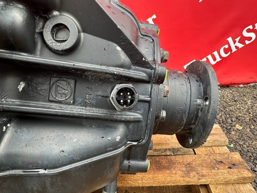 АКПП ZF 12AS2330TD 2015 г.
