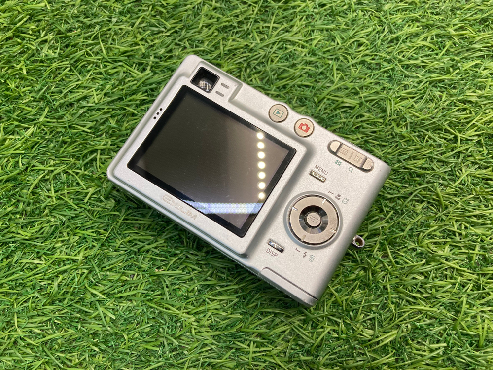 Casio Exilim Zoom EX-Z30