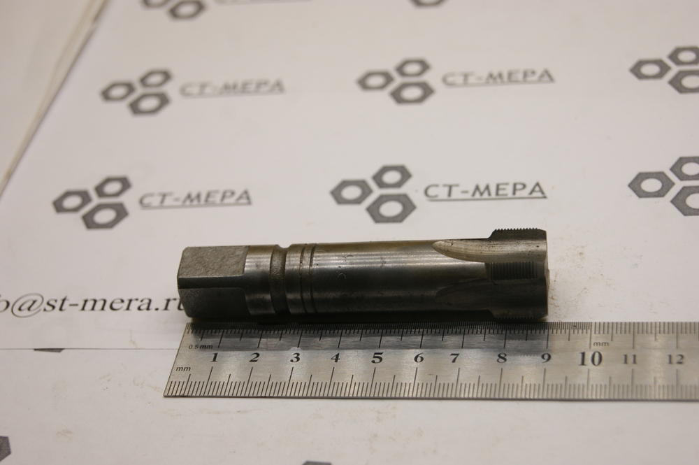 Метчик м/р М22х0.75 Р18 №2